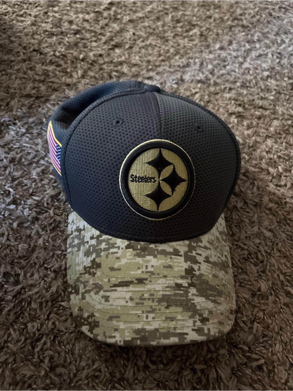 PITTSBURGH STEELERS 2016 New Era 39THIRTY Salute To Service NFL Cap  M/L